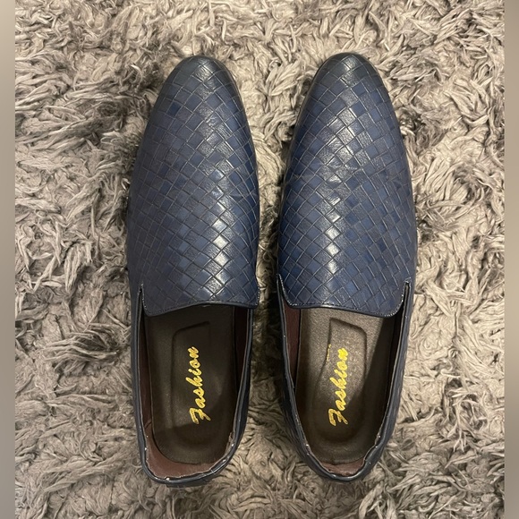 Men’s Loafers - Picture 2 of 4